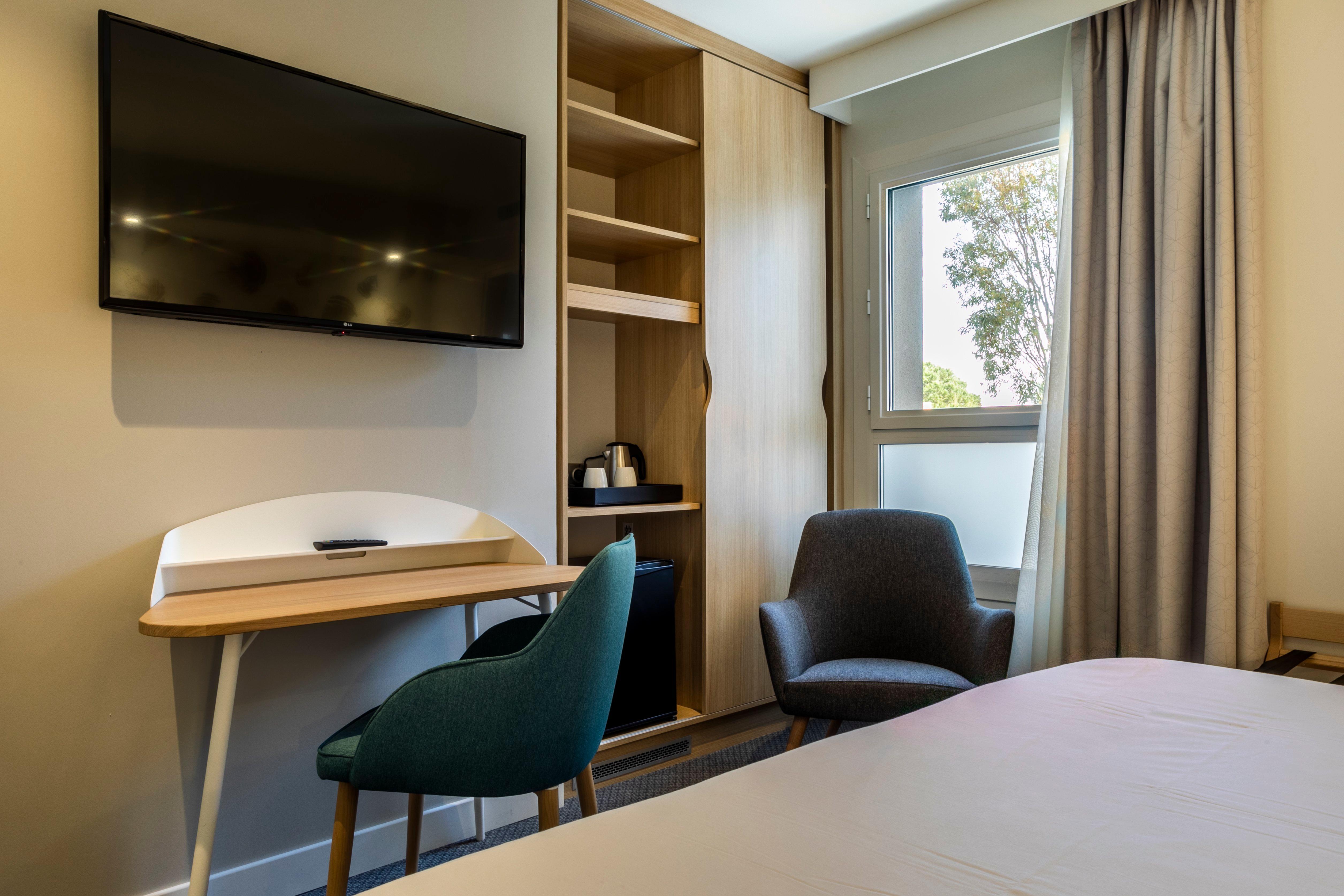 Holiday Inn Perpignan, An Ihg Hotel Εξωτερικό φωτογραφία
