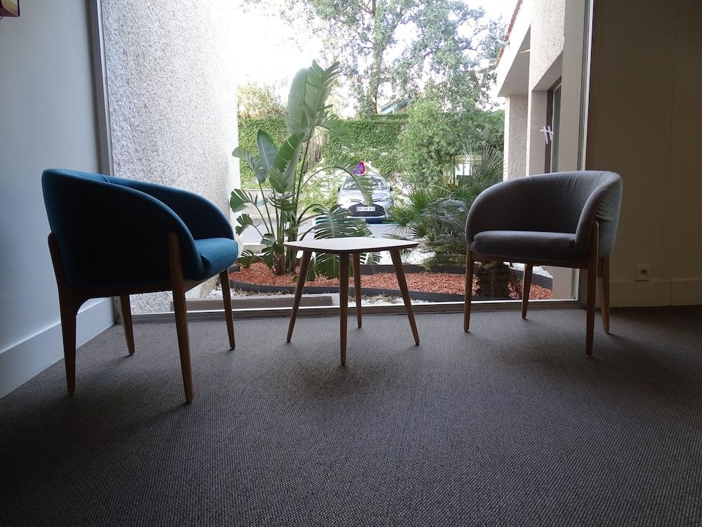Holiday Inn Perpignan, An Ihg Hotel Εξωτερικό φωτογραφία