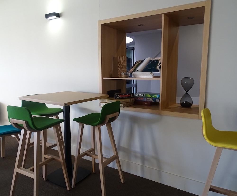 Holiday Inn Perpignan, An Ihg Hotel Εξωτερικό φωτογραφία